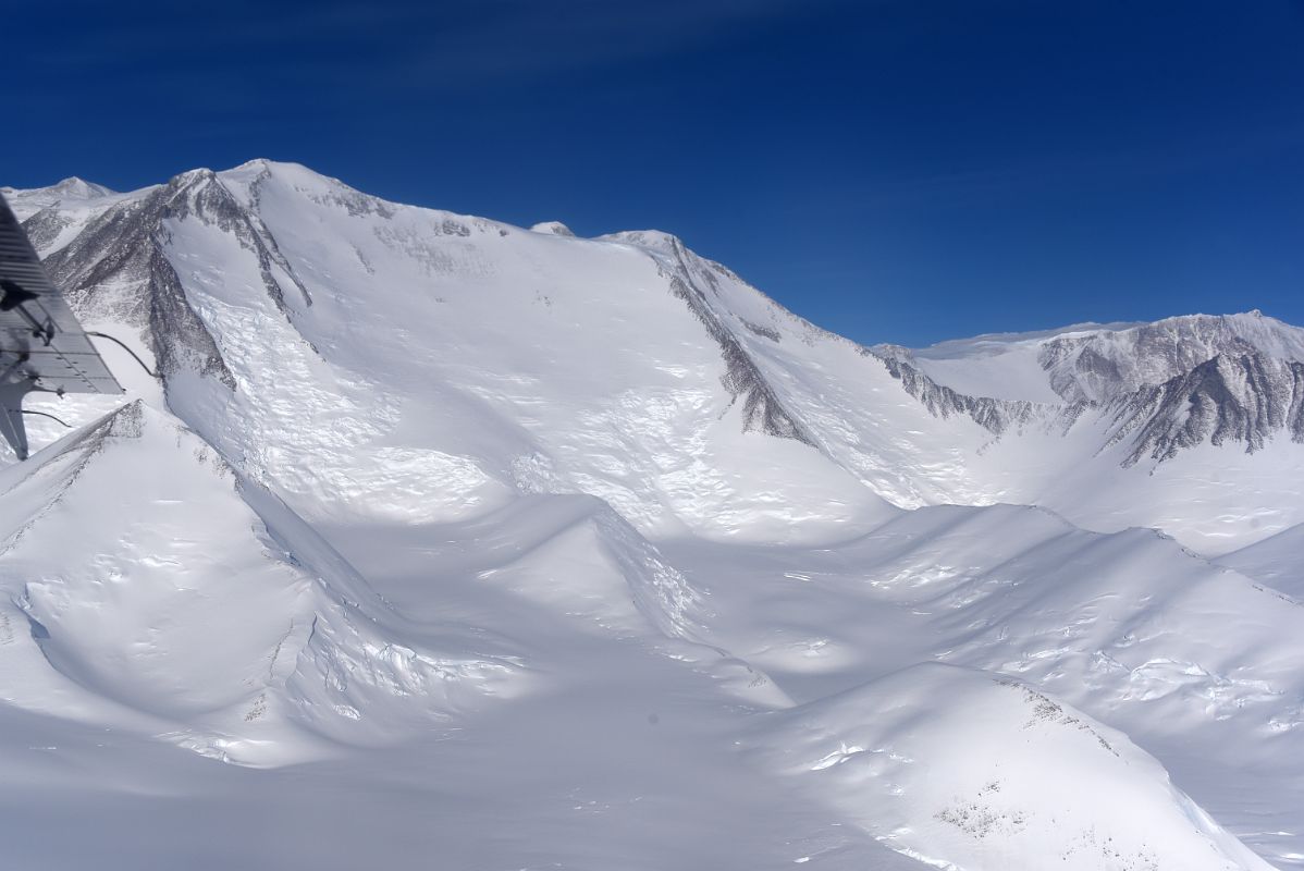 07A Flying By Mount Vinson, Silverstein Peak, Brichebor Peak, Opalchenie Peak, Hodges Knoll, Mount Slaughter, Mount Rutford Just Before Landing At Mount Vinson Base Camp